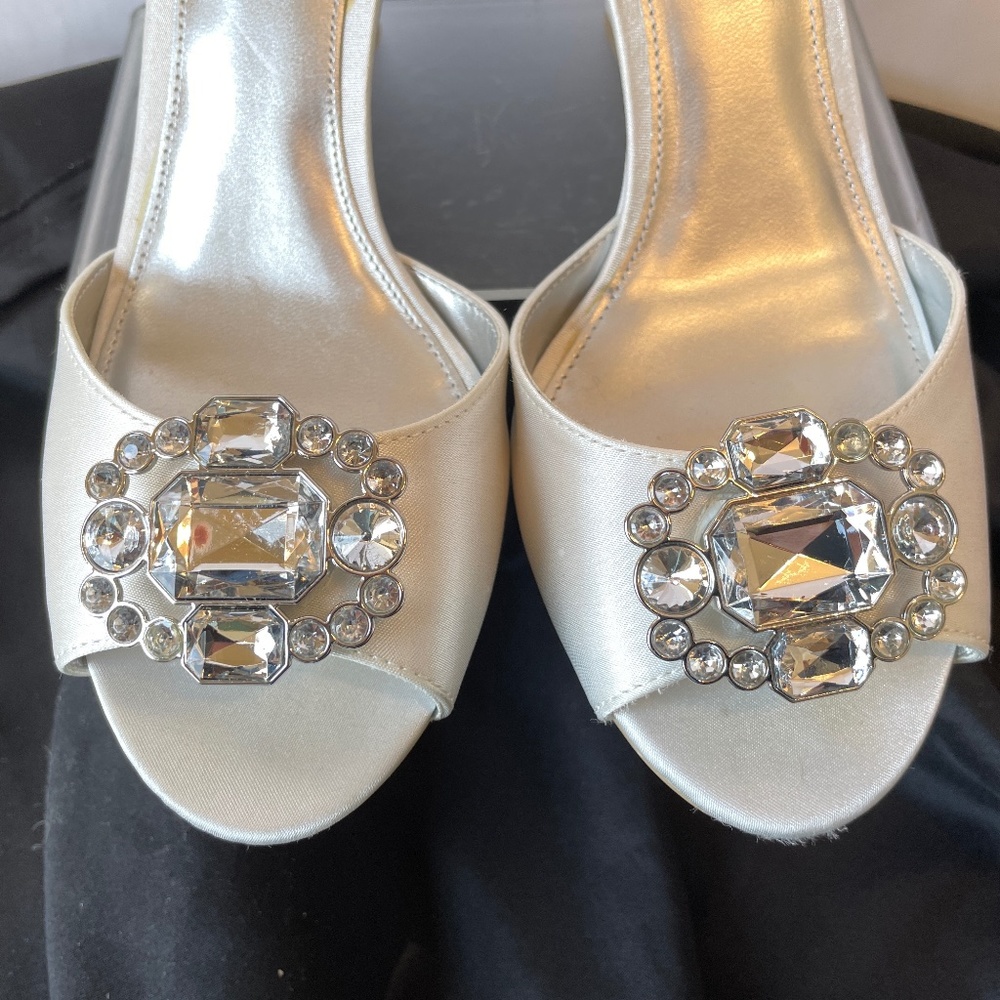Vintage 90s White Satin Shoes, US 6, New Unworn, Rhinestone Buckle